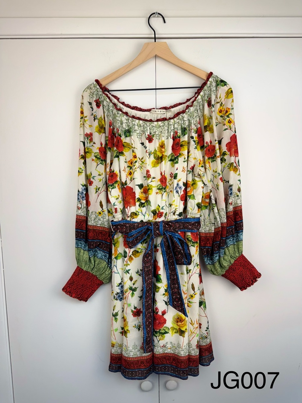 Alice + Olivia Mary Off Shoulder Tie Belt Dress Dew Floral L